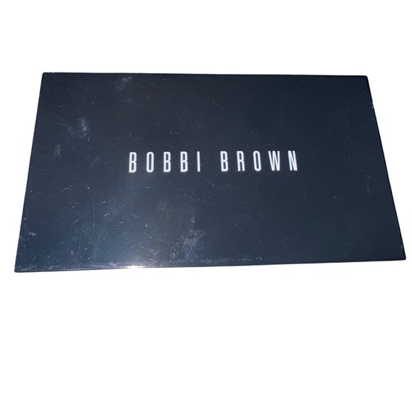 Other - Bobbi Brown Skin Weightless Powder Foundation –‎ Natural 4